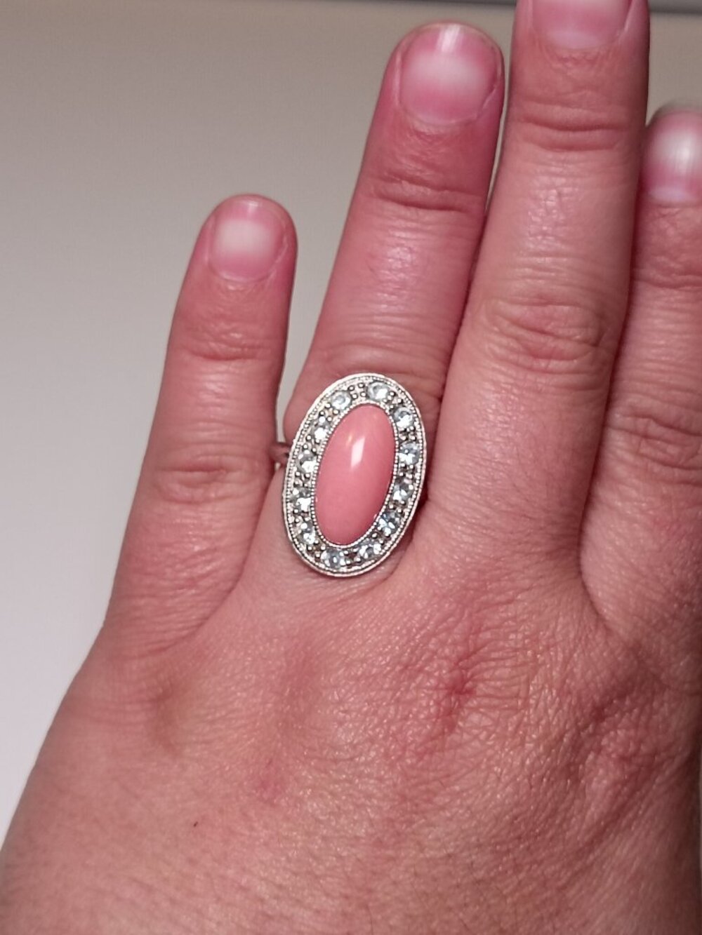 Vintage Avon Pale Fire Ring 1973 Faux Coral